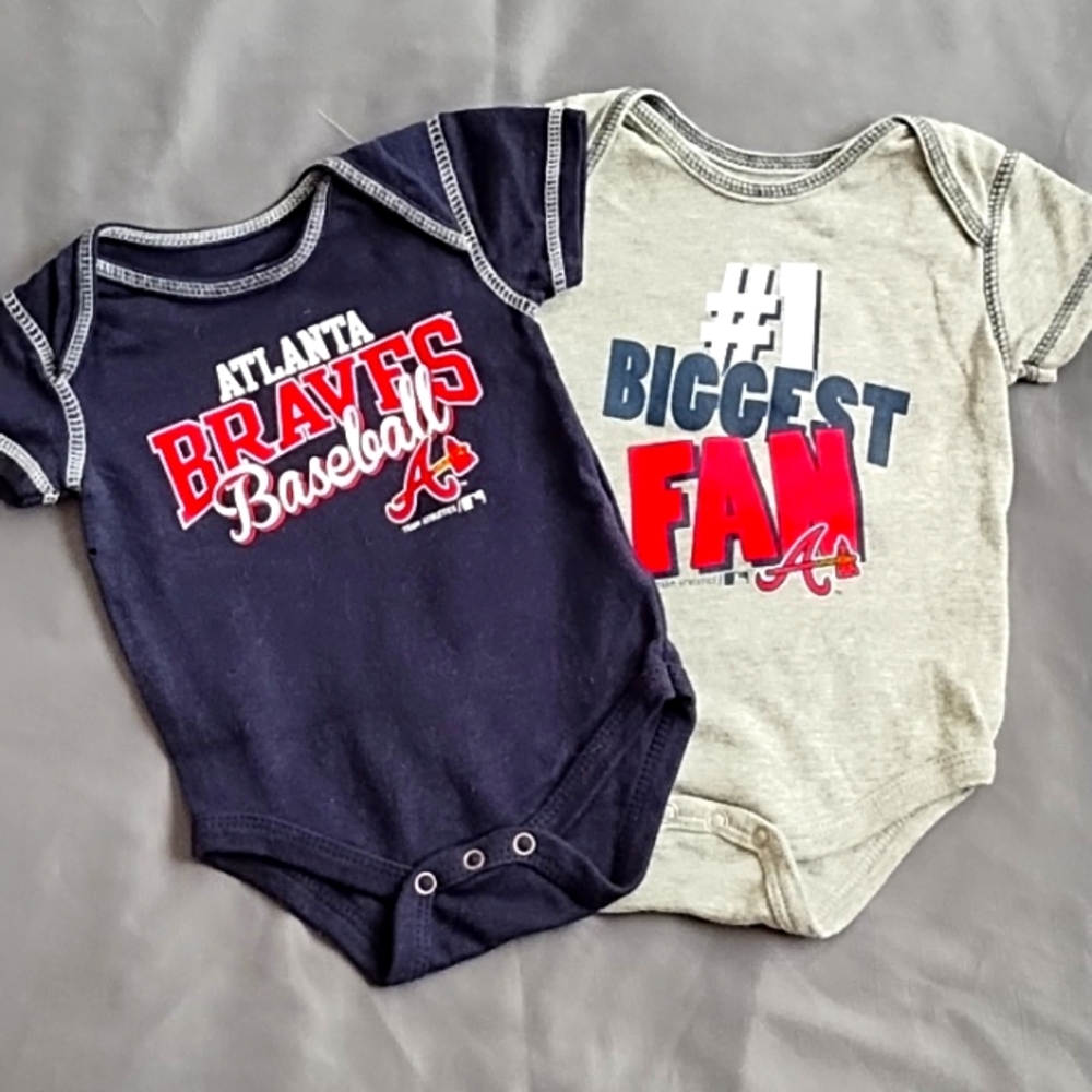 Genuine merchandise Atlanta Braves baseball onesies size 3/6m